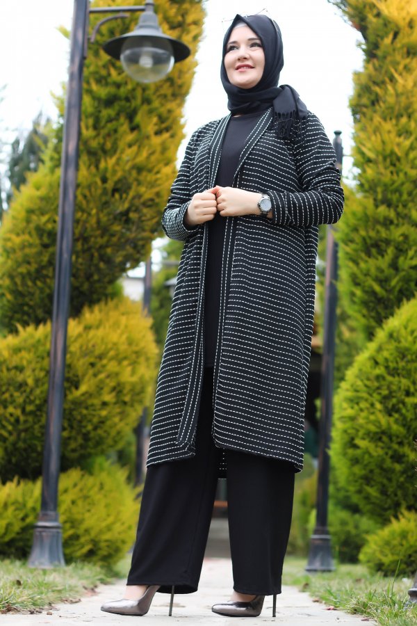 Büyük Beden Desenli Üçlü Takım kimono tunik pantolon Siyah Büyük Beden Desenli Üçlü Takım kimono tunik pantolon Siyah