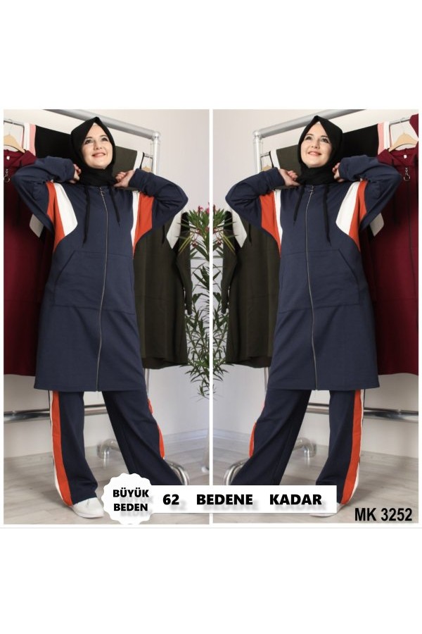 Büyük Beden Reglan Şeritli Kapşonlu İkili Takım Lacivert Büyük Beden Reglan Şeritli Kapşonlu İkili Takım Lacivert