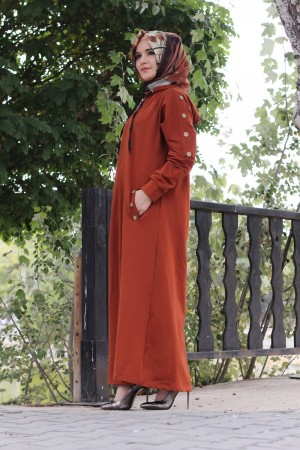 Büyük Beden Kapşonlu Kolları Düğmeli İki İplik Spor Ferace Kiremit Büyük Beden Kapşonlu Kolları Düğmeli İki İplik Spor Ferace Kiremit