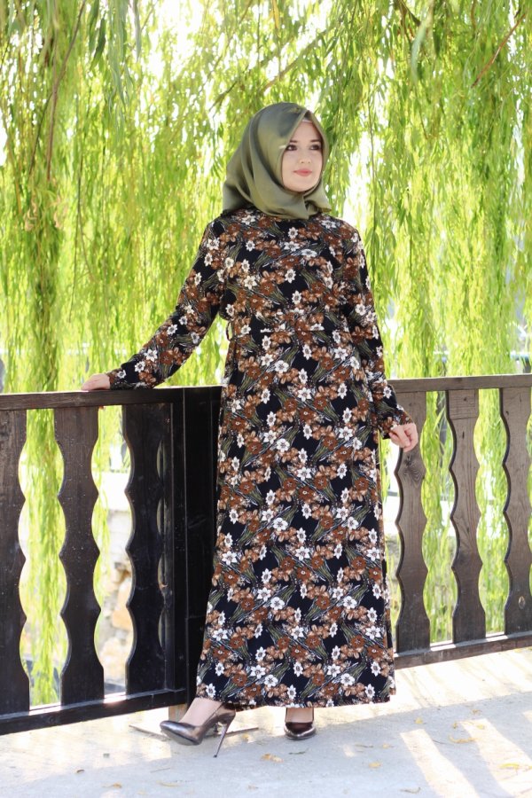 Büyük Beden Desenli Pamuklu Elbise Kemer Hediyeli Haki Menekşe Büyük Beden Desenli Pamuklu Elbise Kemer Hediyeli Haki Menekşe