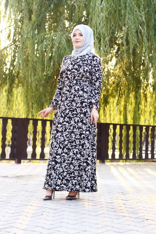 Büyük Beden Desenli Pamuklu Elbise  Kemer Hediyeli  Siyah Lale Desen