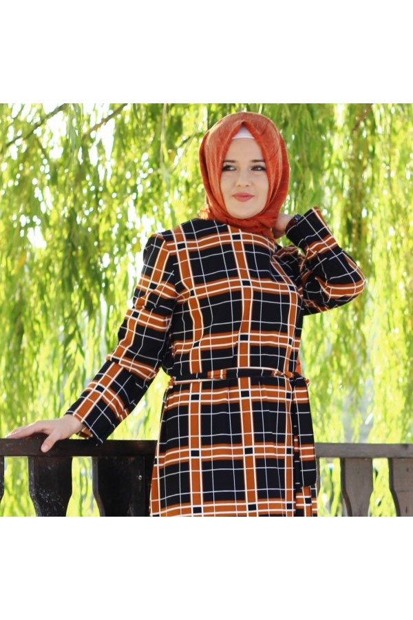 Büyük Beden Baskılı Krep Kumaş Elbise 64 bedene kadar  Kiremit Kareli