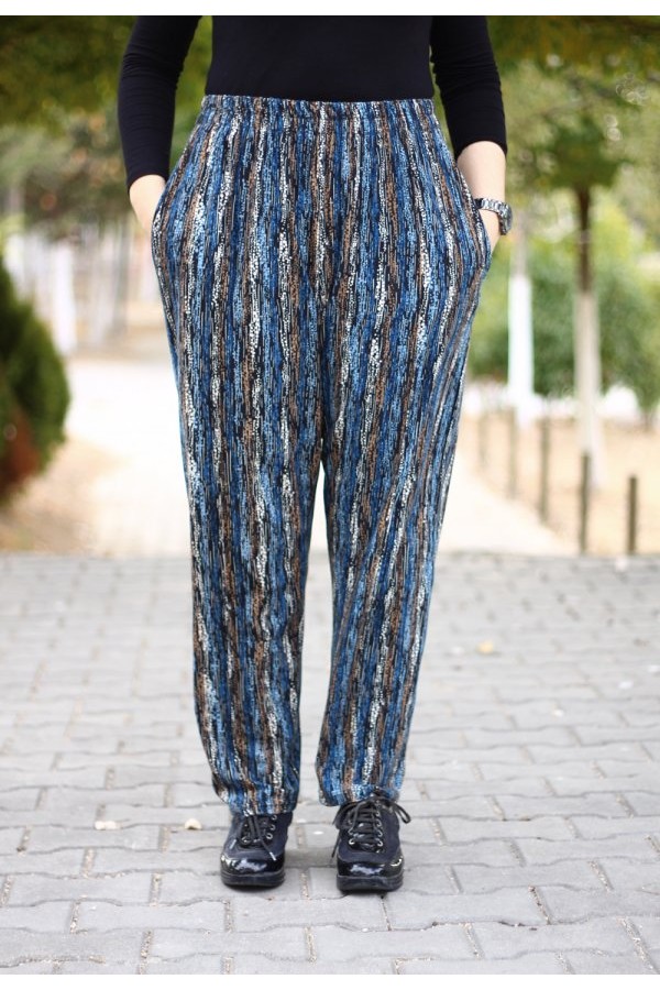 Büyük Beden Desenli Pamuk Süet Cepli Beli Lastikli Pantolon Mavi Şelale Büyük Beden Desenli Pamuk Süet Cepli Beli Lastikli Pantolon Mavi Şelale