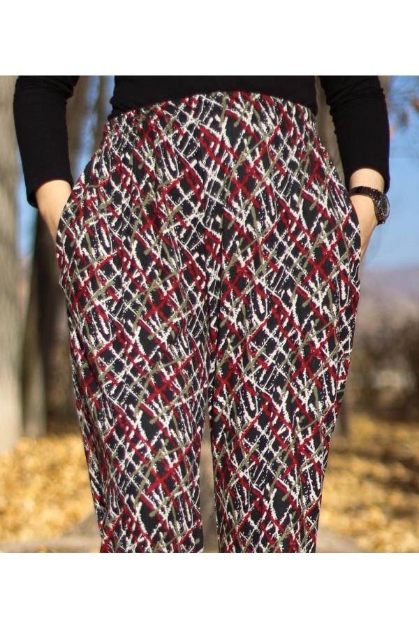 Büyük Beden Desenli Pamuk Süet Cepli Beli Lastikli Pantolon Bordo Çarpı Desen Büyük Beden Desenli Pamuk Süet Cepli Beli Lastikli Pantolon Bordo Çarpı Desen