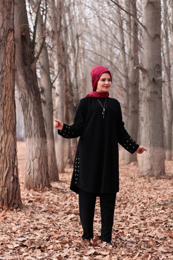 Büyük Beden Kuş Gözü Detaylı İkili Takım KOLYE HEDİYELİ Siyah Büyük Beden Kuş Gözü Detaylı İkili Takım KOLYE HEDİYELİ Siyah