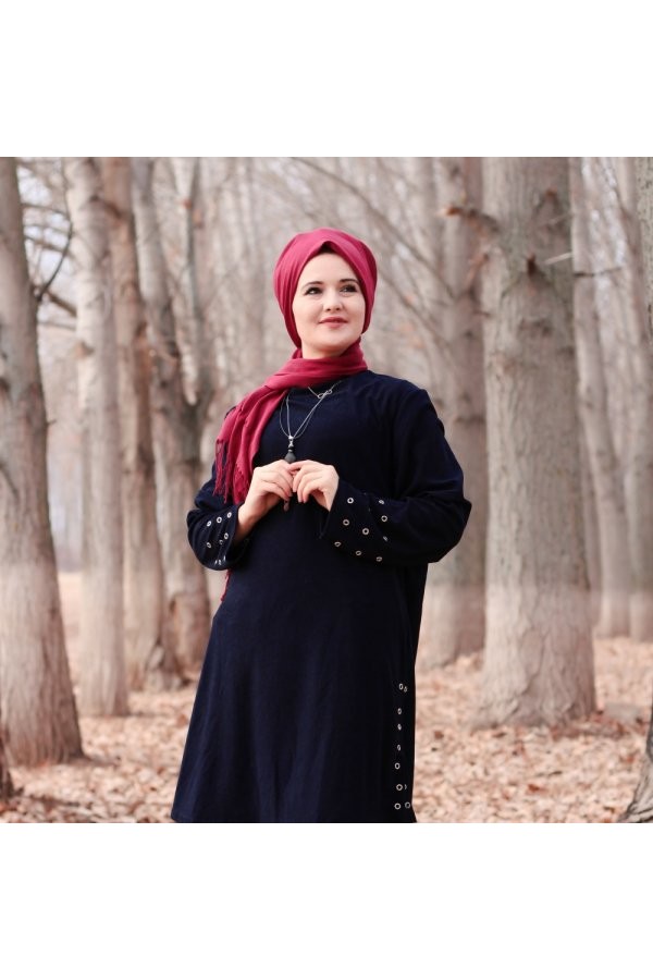 Büyük Beden Kuş Gözü Detaylı İkili Takım KOLYE HEDİYELİ Lacivert Büyük Beden Kuş Gözü Detaylı İkili Takım KOLYE HEDİYELİ Lacivert