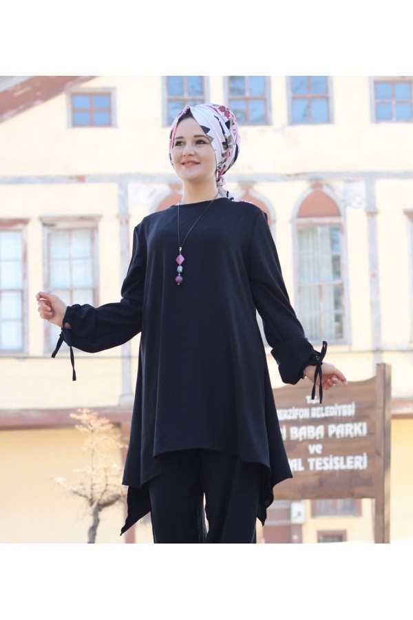 Büyük Beden Asimetrik Kesim İkili Takım KOLYE HEDİYELİ Siyah Büyük Beden Asimetrik Kesim İkili Takım KOLYE HEDİYELİ Siyah