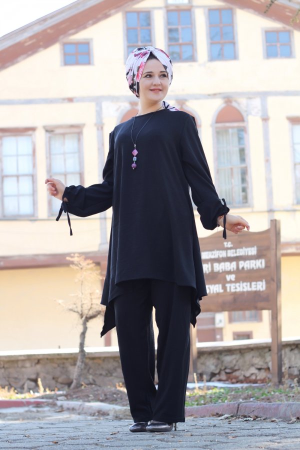 Büyük Beden Asimetrik Kesim İkili Takım KOLYE HEDİYELİ Siyah Büyük Beden Asimetrik Kesim İkili Takım KOLYE HEDİYELİ Siyah