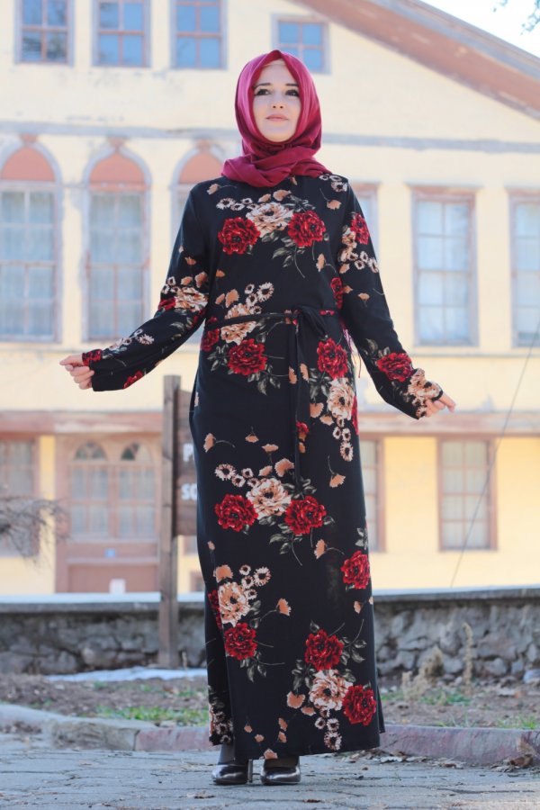 Büyük Beden Baskılı Krep Kumaş Elbise 64 bedene kadar Kırmızı Leylak Büyük Beden Baskılı Krep Kumaş Elbise 64 bedene kadar Kırmızı Leylak