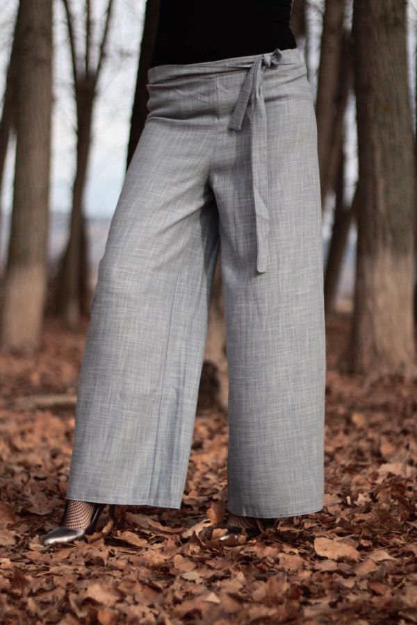 Beli Kuşaklı Bol Paça Keten Pantolon