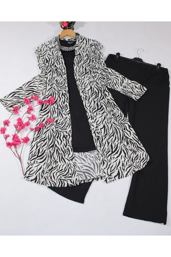 Büyük Beden Desenli Üçlü Takım kimono tunik pantolon Beyaz Çapraz Zebra Büyük Beden Desenli Üçlü Takım kimono tunik pantolon Beyaz Çapraz Zebra