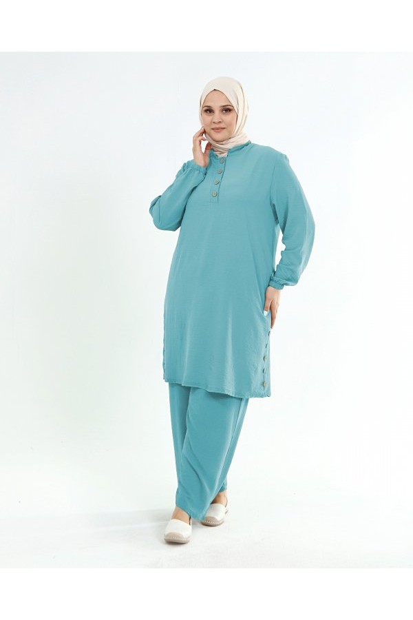 Büyük Beden Ayrobin Düğme Detaylı İkili Takım Su Yeşili Büyük Beden Ayrobin Düğme Detaylı İkili Takım Su Yeşili