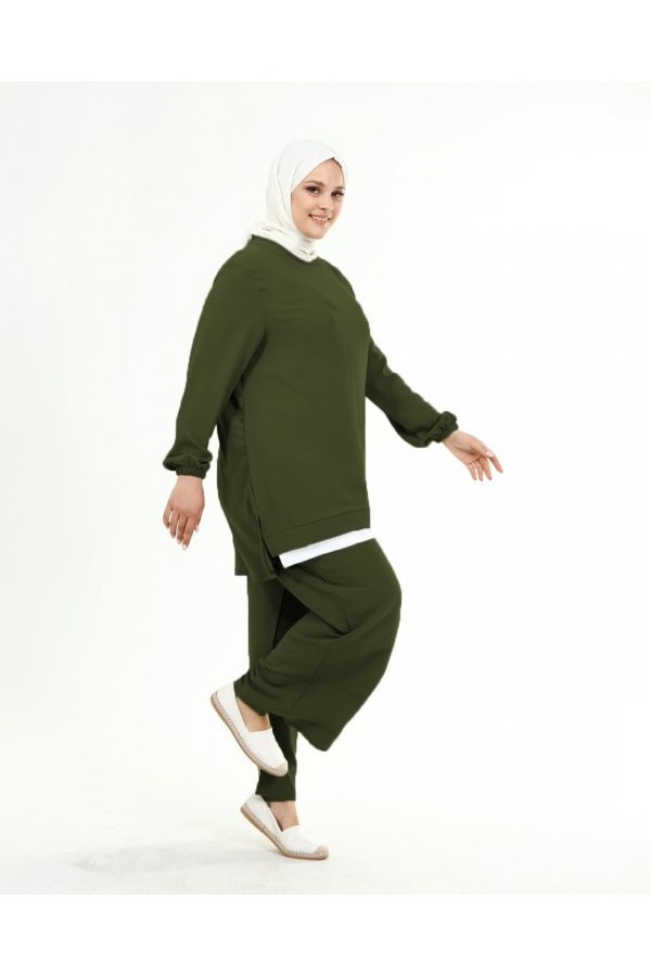 Büyük Beden Beyaz Garni Detaylı Ayrobin İkili Takım Haki Büyük Beden Beyaz Garni Detaylı Ayrobin İkili Takım Haki
