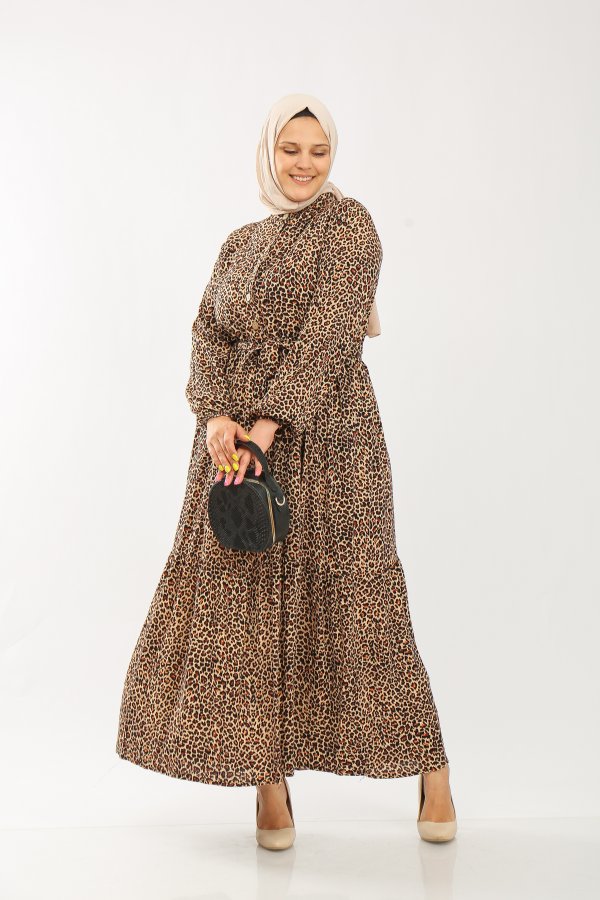Büyük Beden Pamuk Viskon Düğme Detaylı Elbise Leopar Büyük Beden Pamuk Viskon Düğme Detaylı Elbise Leopar