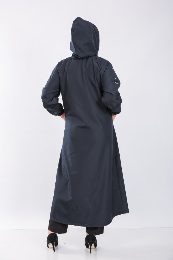 Büyük Beden Tam Boy Düğme Detaylı Su Geçirmez Bondit Kapşonlu Trenç Lacivert Büyük Beden Tam Boy Düğme Detaylı Su Geçirmez Bondit Kapşonlu Trenç Lacivert