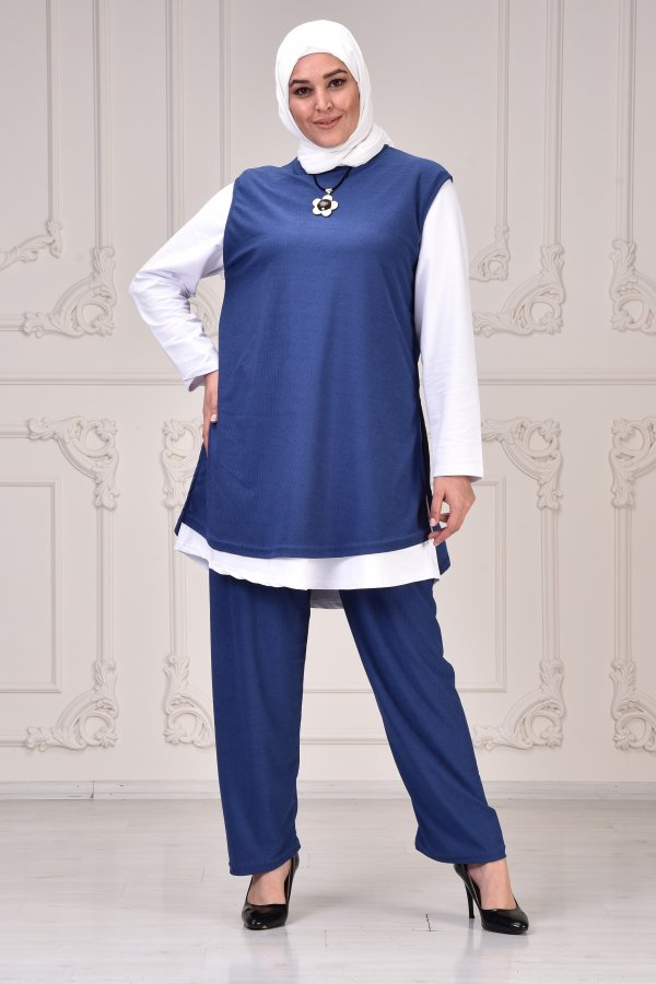 Büyük Beden Yandan Yırtmaçlı Yün Efect Üçlü Takım KOLYE HEDİYELİ Petrol Büyük Beden Yandan Yırtmaçlı Yün Efect Üçlü Takım KOLYE HEDİYELİ Petrol