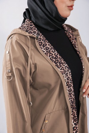 Büyük Beden Tam Boy Düğme Detaylı Su Geçirmez Bondit Kapşonlu Trenç Vizon Büyük Beden Tam Boy Düğme Detaylı Su Geçirmez Bondit Kapşonlu Trenç Vizon