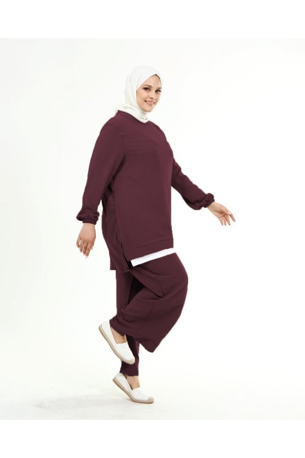 Büyük Beden Beyaz Garni Detaylı Ayrobin İkili Takım Mürdüm Büyük Beden Beyaz Garni Detaylı Ayrobin İkili Takım Mürdüm