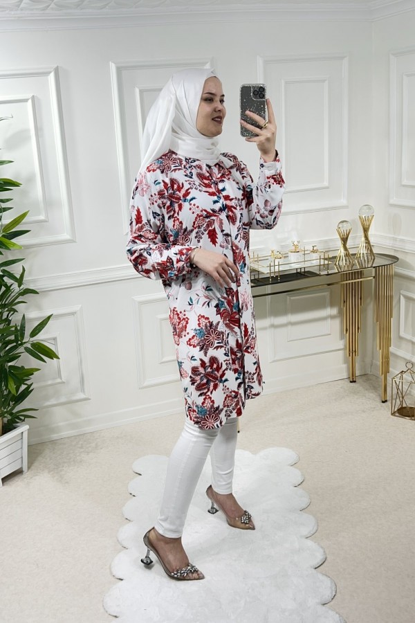 Sinem Viskon Gömlek Beyaz Kırmızı Mavi Çiçek Sinem Viskon Gömlek Beyaz Kırmızı Mavi Çiçek