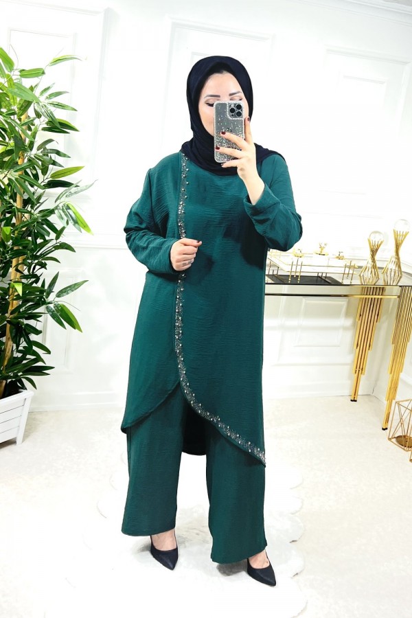 Şimal Büyük Beden Taşlı Takım Zümrüt Şimal Büyük Beden Taşlı Takım Zümrüt