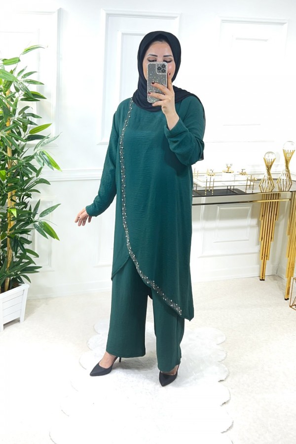 Şimal Büyük Beden Taşlı Takım Zümrüt Şimal Büyük Beden Taşlı Takım Zümrüt