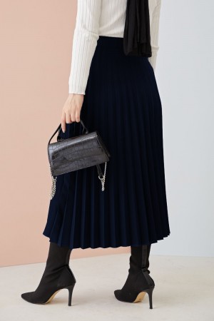 Selen Büyük Beden İthal Skuba Piliseli Etek  Lacivert