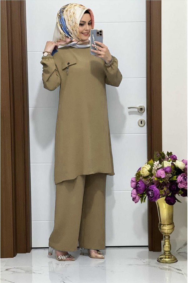 Azade Cep Detaylı Ayrobin İkili Takım - Latte Azade Cep Detaylı Ayrobin İkili Takım - Latte