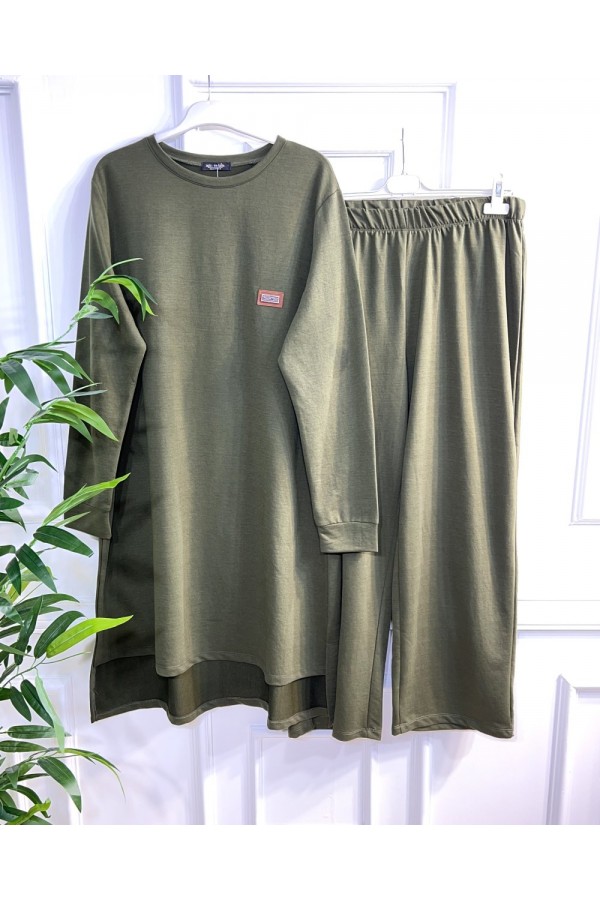 Yeşim İki İplik Arkası Uzun Penye Takım - Haki Yeşim İki İplik Arkası Uzun Penye Takım - Haki