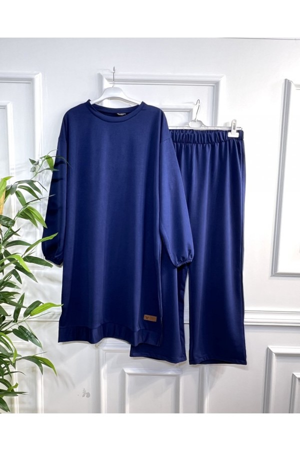 Bade Arma Detaylı İki İplik Penye Takım - Lacivert Bade Arma Detaylı İki İplik Penye Takım - Lacivert