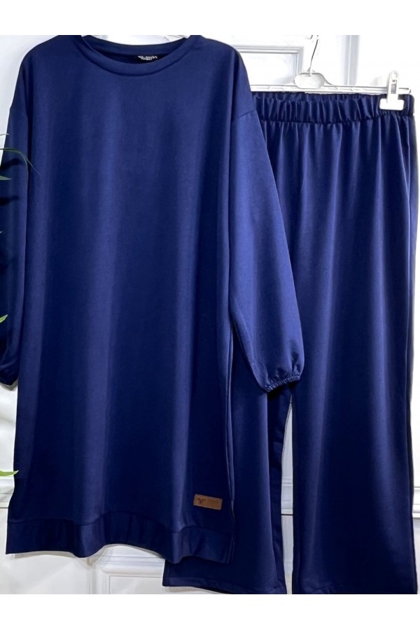 Bade Arma Detaylı İki İplik Penye Takım - Lacivert Bade Arma Detaylı İki İplik Penye Takım - Lacivert