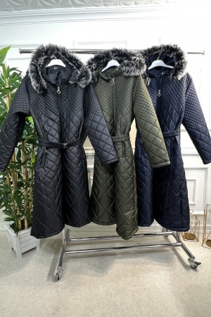 İkra Kapşonlu Üç Boyut Kapitone Kaban- Lacivert İkra Kapşonlu Üç Boyut Kapitone Kaban- Lacivert