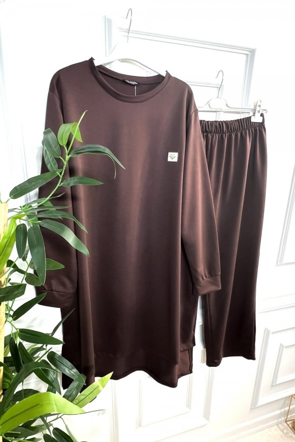 Yeşim İki İplik Arkası Uzun Penye Takım - Kahverengi Yeşim İki İplik Arkası Uzun Penye Takım - Kahverengi