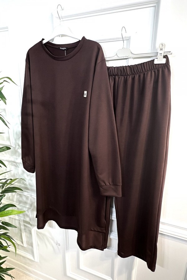 Yeşim İki İplik Arkası Uzun Penye Takım - Kahverengi Yeşim İki İplik Arkası Uzun Penye Takım - Kahverengi