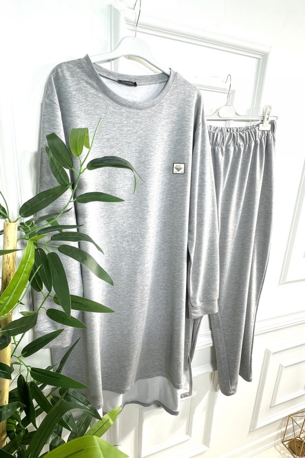 Yeşim İki İplik Arkası Uzun Penye Takım - Gri Yeşim İki İplik Arkası Uzun Penye Takım - Gri