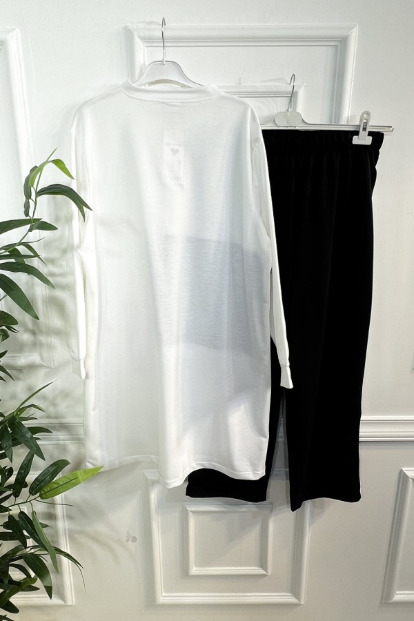 Umay Fermuarlı Cep Detaylı İki İplik İkili Penye Takım - Ekru Umay Fermuarlı Cep Detaylı İki İplik İkili Penye Takım - Ekru