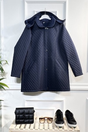 Renk Çıkarılabilir Kapşonlu Kısa Kapitone Mont - Lacivert Renk Çıkarılabilir Kapşonlu Kısa Kapitone Mont - Lacivert