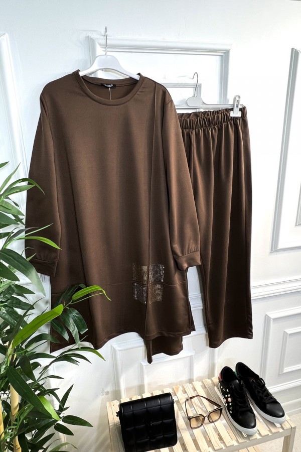 Kare Taş Detaylı Penye İkili Takım - Kahverengi Kare Taş Detaylı Penye İkili Takım - Kahverengi