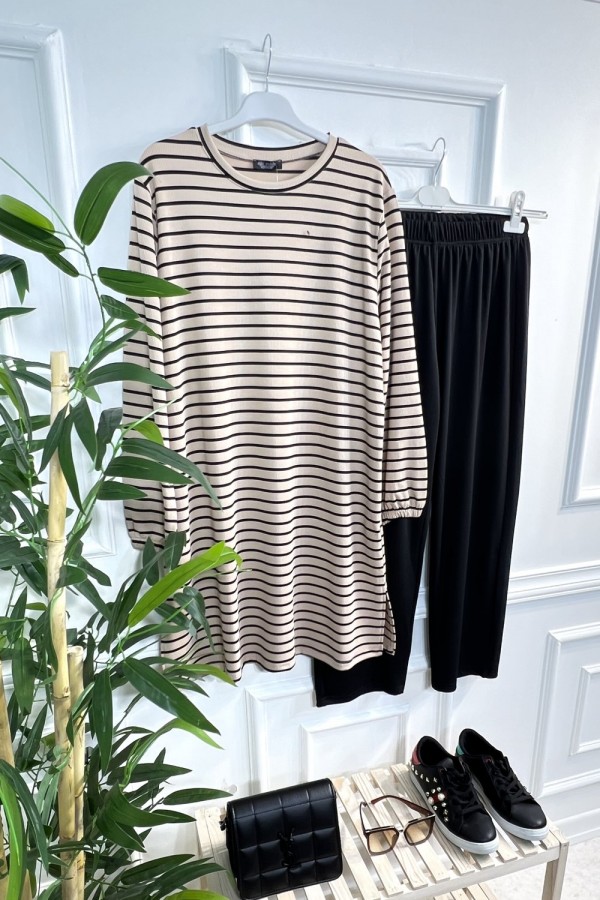 Tuana Çizgili Fitilli Krep Full Esnek İkili Takım - Vizon Tuana Çizgili Fitilli Krep Full Esnek İkili Takım - Vizon