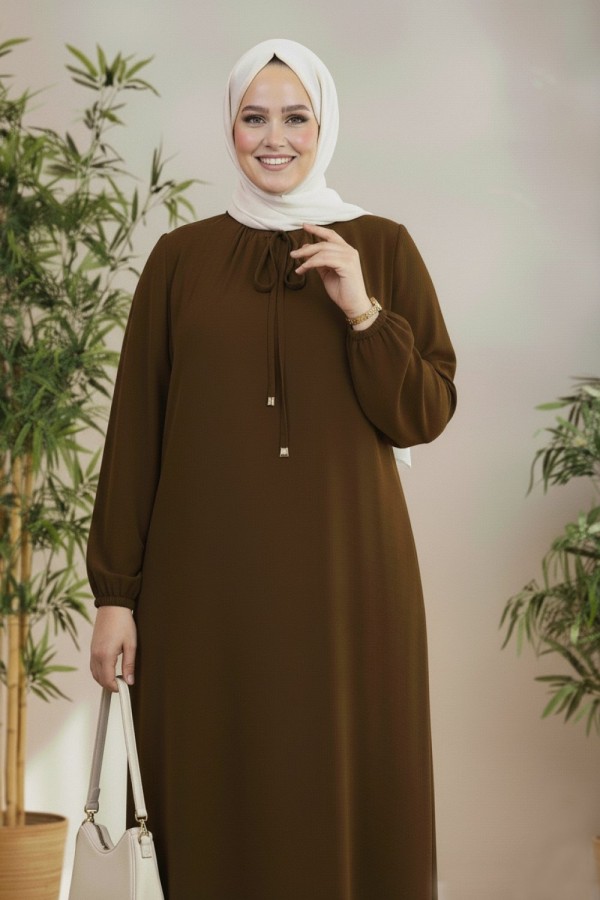 Nehir Yakası Büzgü Bağcıklı Ayrobin Elbise - Kahverengi