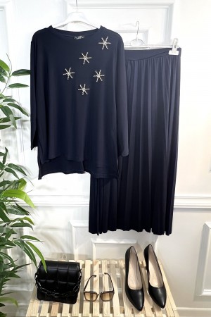 İncim Taş ve İncili Sandy Etekli Takım - Lacivert İncim Taş ve İncili Sandy Etekli Takım - Lacivert