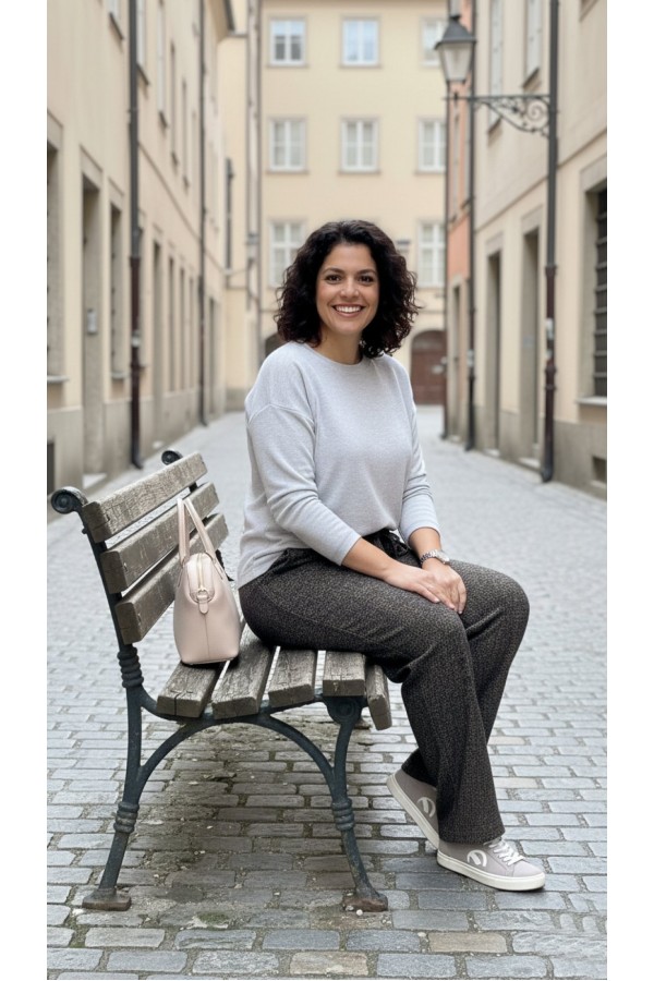 Dilan Bol Paça Beli Lastikli Yumuşak Kaşe Pantolon-Kahve Karyağdı