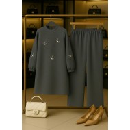 Çiçek İnci Detaylı Ayrobin Takım - Gri Çiçek İnci Detaylı Ayrobin Takım - Gri