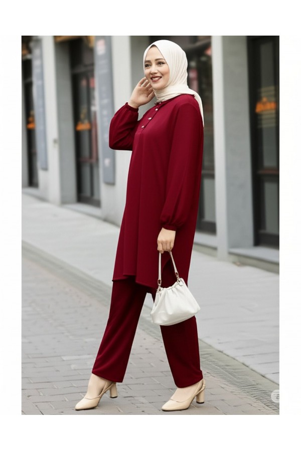 Duru Düğme Detaylı Yakalı Ayrobin Takım -Bordo Duru Düğme Detaylı Yakalı Ayrobin Takım -Bordo