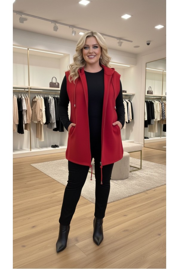 Yeliz Kapüşonlu Kısa Polar Yelek - Kırmızı Yeliz Kapüşonlu Kısa Polar Yelek - Kırmızı