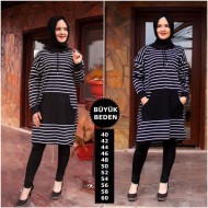 Büyük Beden Kapşonlu Çizgili Tunik Siyah Beyaz Büyük Beden Kapşonlu Çizgili Tunik Siyah Beyaz