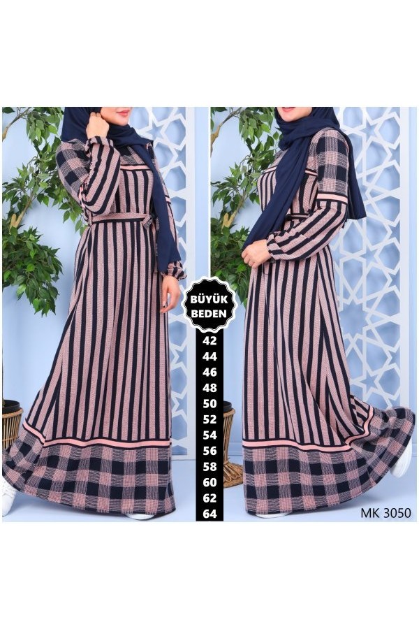 Büyük Beden Baskılı Krep Kumaş Elbise Pudra Lacivert Büyük Beden Baskılı Krep Kumaş Elbise Pudra Lacivert