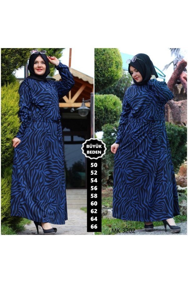 Büyük Beden Baskılı Krep Kumaş Elbise 66 Bedene Kadar Mavi Zebra Büyük Beden Baskılı Krep Kumaş Elbise 66 Bedene Kadar Mavi Zebra