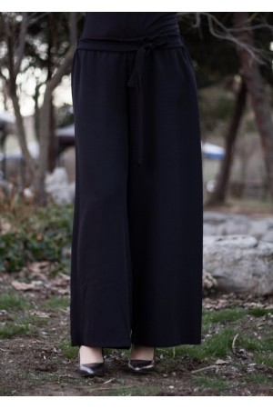Beli Lastikli Kuşaklı Bol Paça Pantolon Siyah Beli Lastikli Kuşaklı Bol Paça Pantolon Siyah