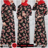 Büyük Beden Baskılı Krep Kumaş Elbise 64 bedene kadar Siyah Nar Büyük Beden Baskılı Krep Kumaş Elbise 64 bedene kadar Siyah Nar